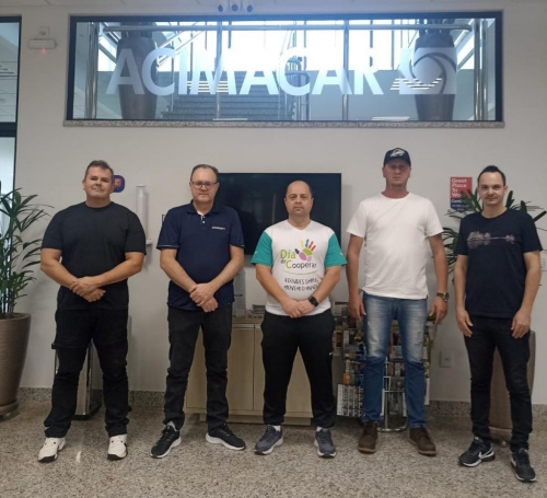 Presidente da Acimacar - Paulo Grenzel,  VP Cooperativismo - Hugo Ferraz , Gerente Geral da Acimacar - Marcelo Ewerling e os voluntários Paulo Cesar Cordova e Cleberson Schuh.